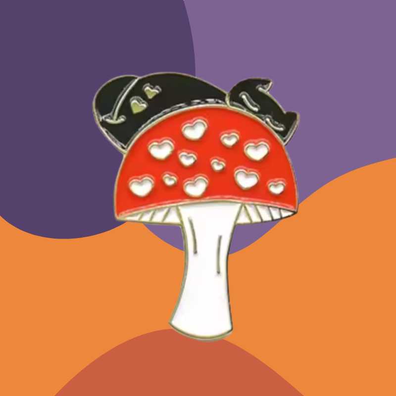 Pin Amanita Gato Dormilón